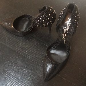 Women’s high heels